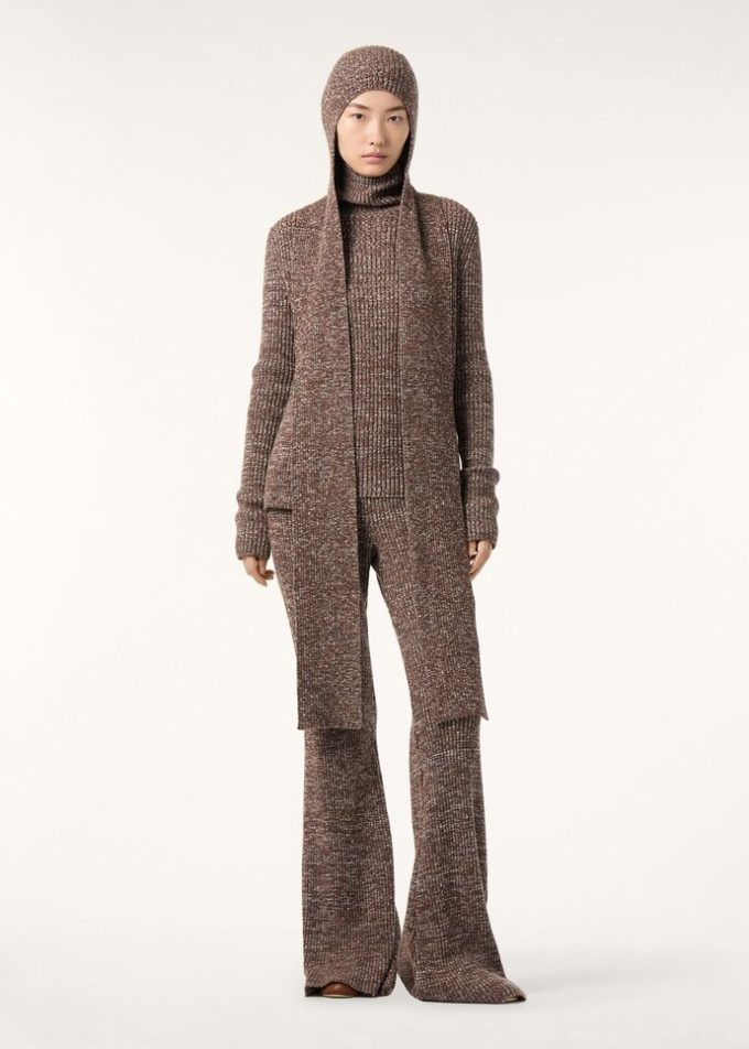 Banff Turtleneck