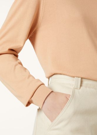 Crewneck