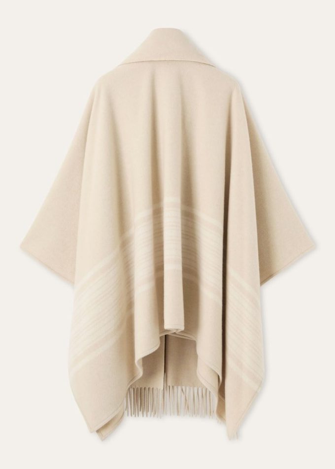 Daisy Cape