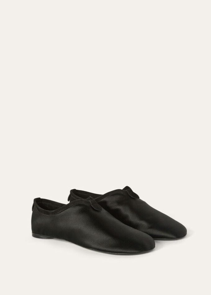 Floaty Flat Loafer