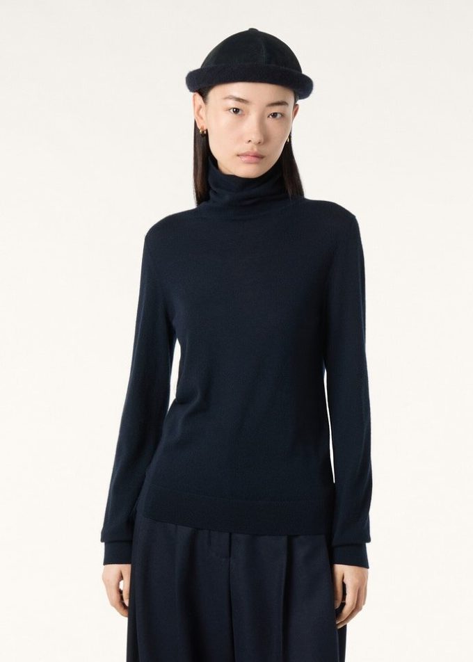 Neo Piuma Turtleneck