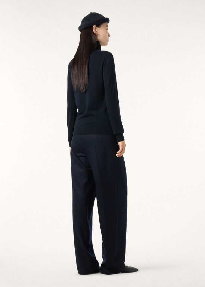 Neo Piuma Turtleneck