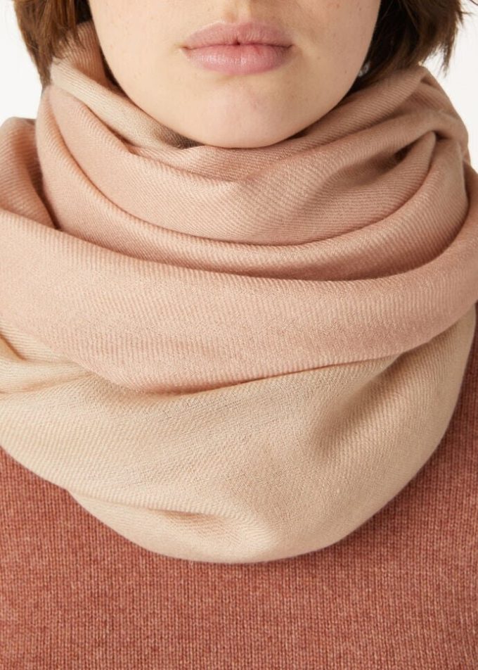 Opposite Duo Scarf