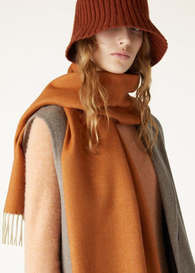 Two-Tone Scarf Two-Tone Scarf