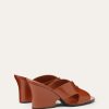 Vera Sandal