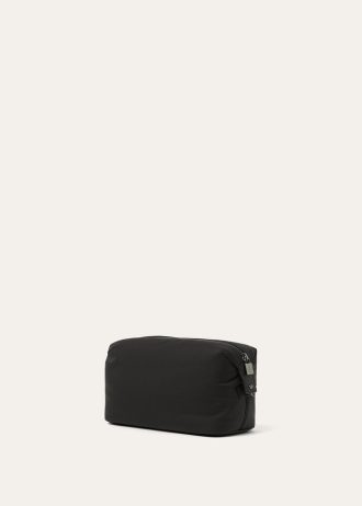 Wind Pouch