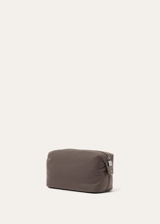 Wind Pouch